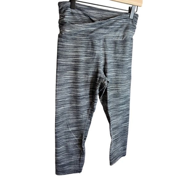 Lululemon Align Crop Cross Waist Mini Space Dye Herringbone - Picture 3 of 9